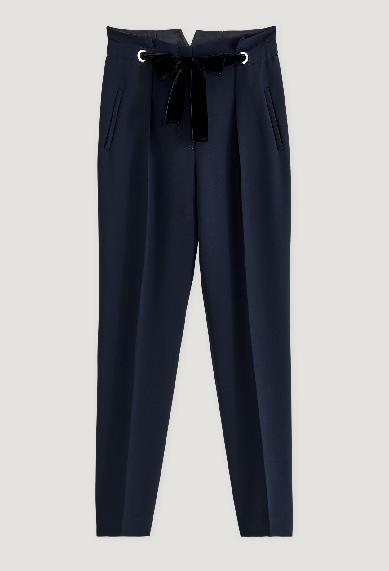 Pantalón corte zanahoria