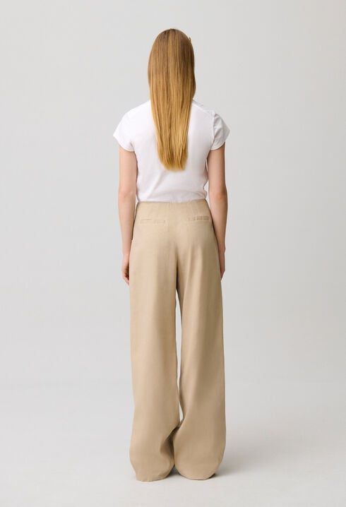 Pantal&oacute;n de lino con botones