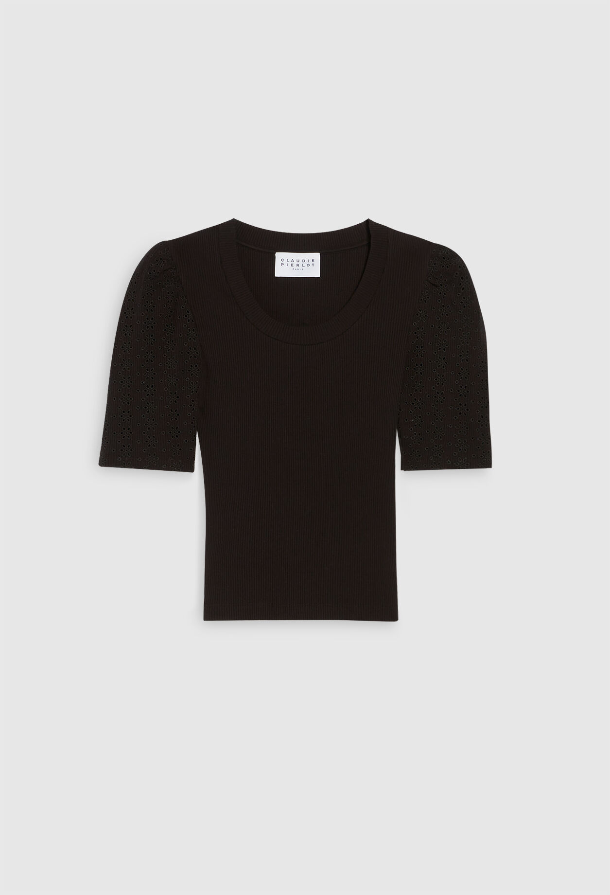Camiseta bordada