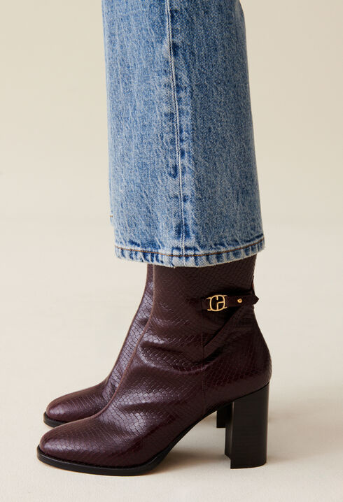 Botines efecto serpiente charol