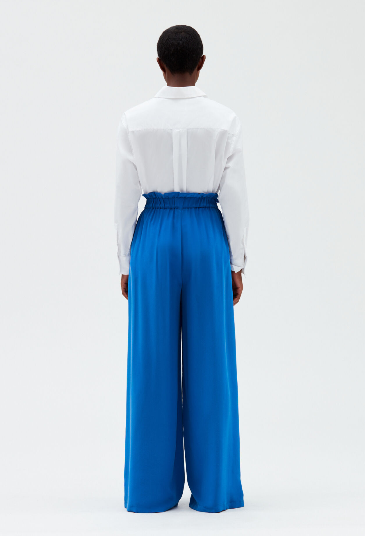 Pantalón de seda azul