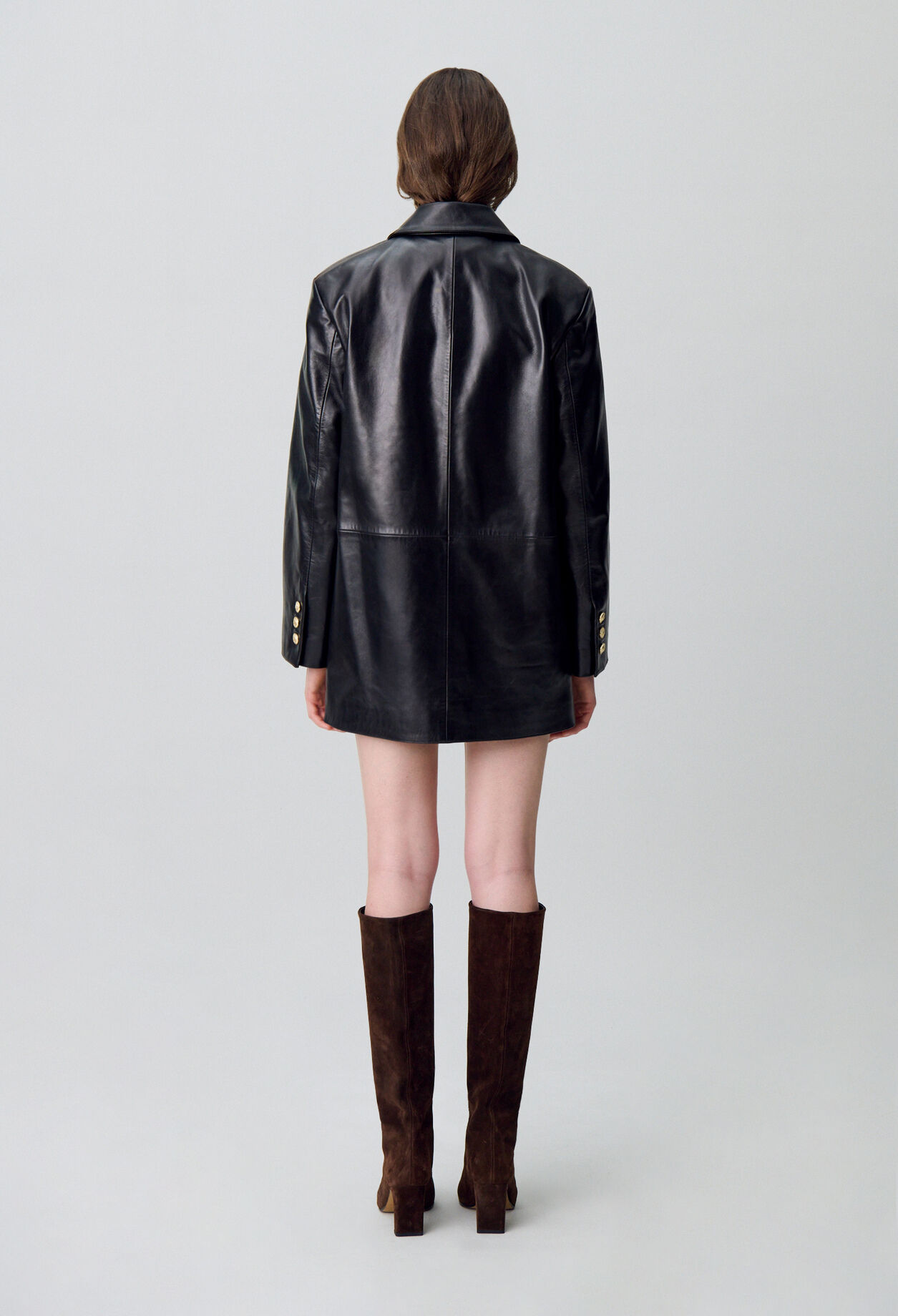Chaqueta de cuero estilo oversize