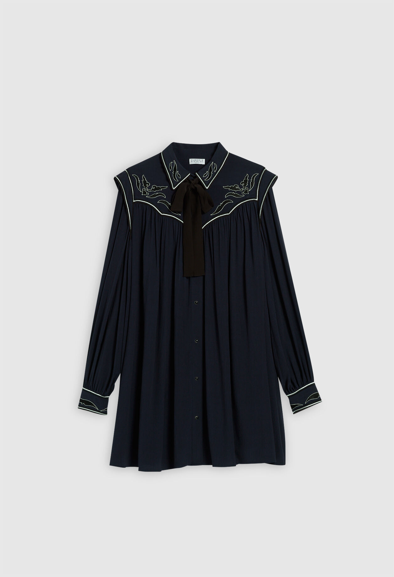 Vestido con flecos