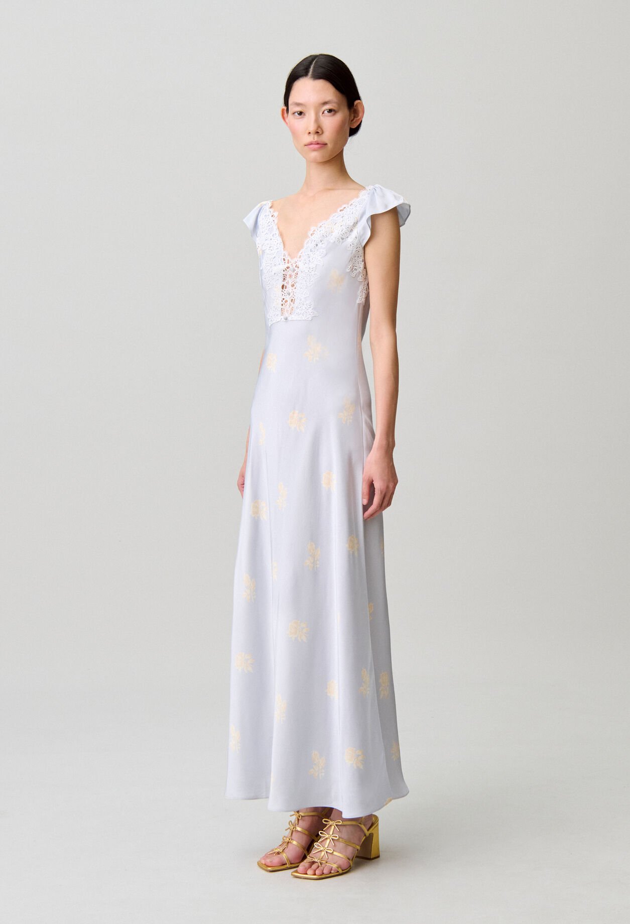 Vestido satinado de flores