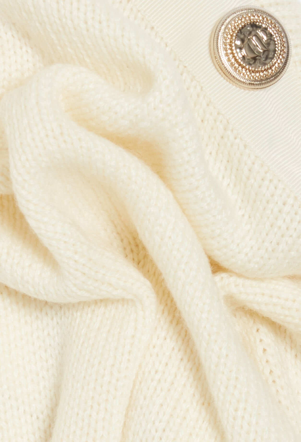 Jersey de cuello alto color crudo