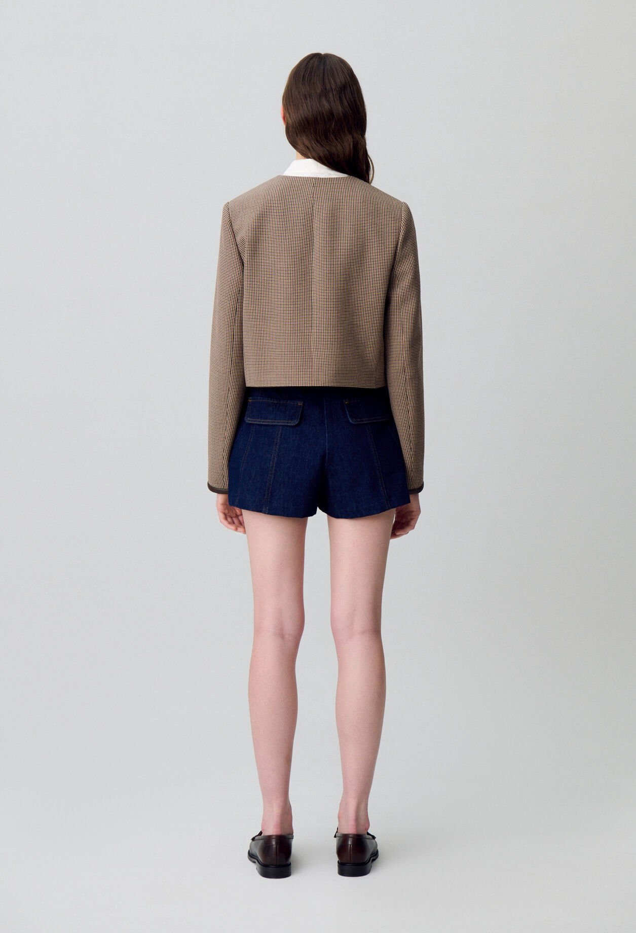 Chaqueta de corte recto y corto