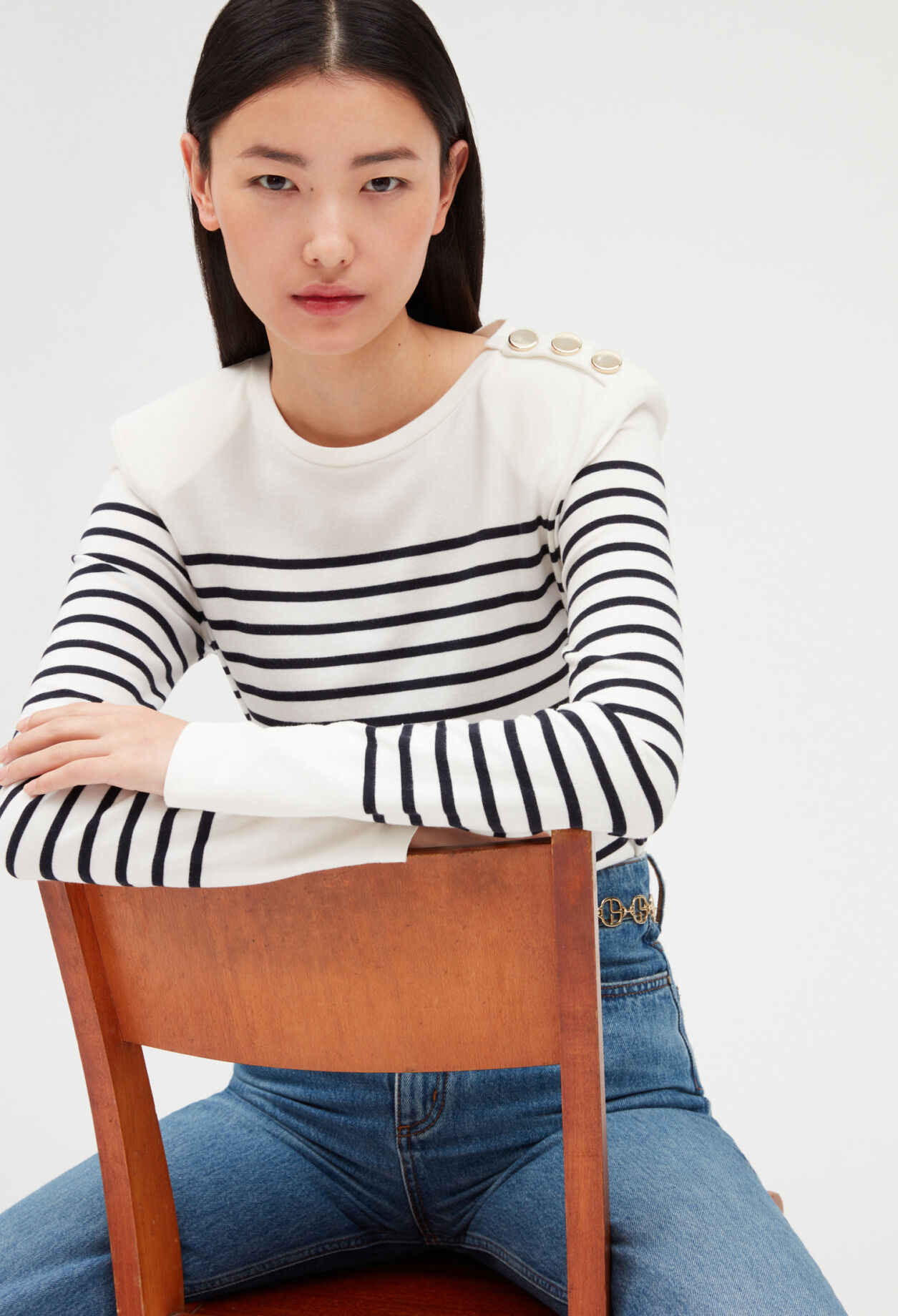 Camiseta marinera con botón