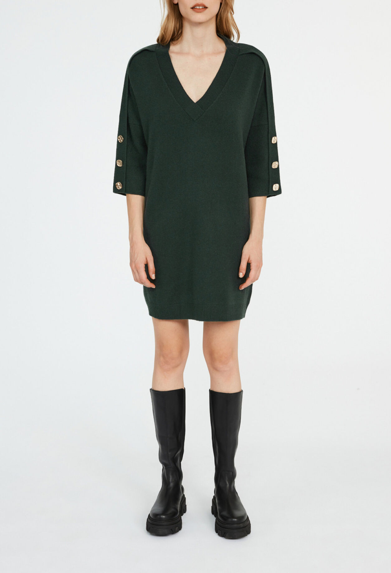 Vestido jersey con cuello de pico