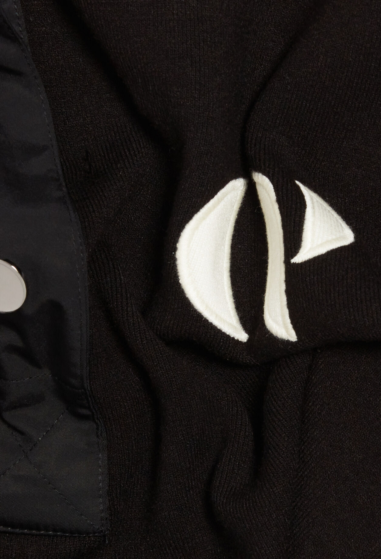 Sudadera Minimum cuello camionero