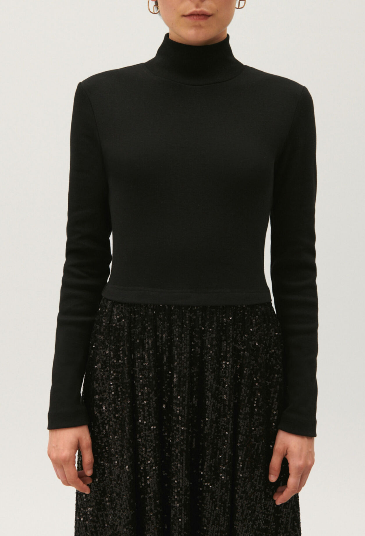 Vestido de lentejuelas negras