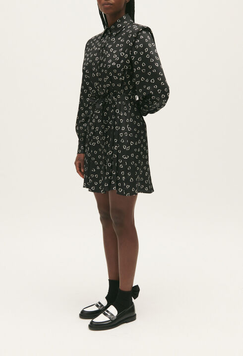 Vestido corto estampado de corazones