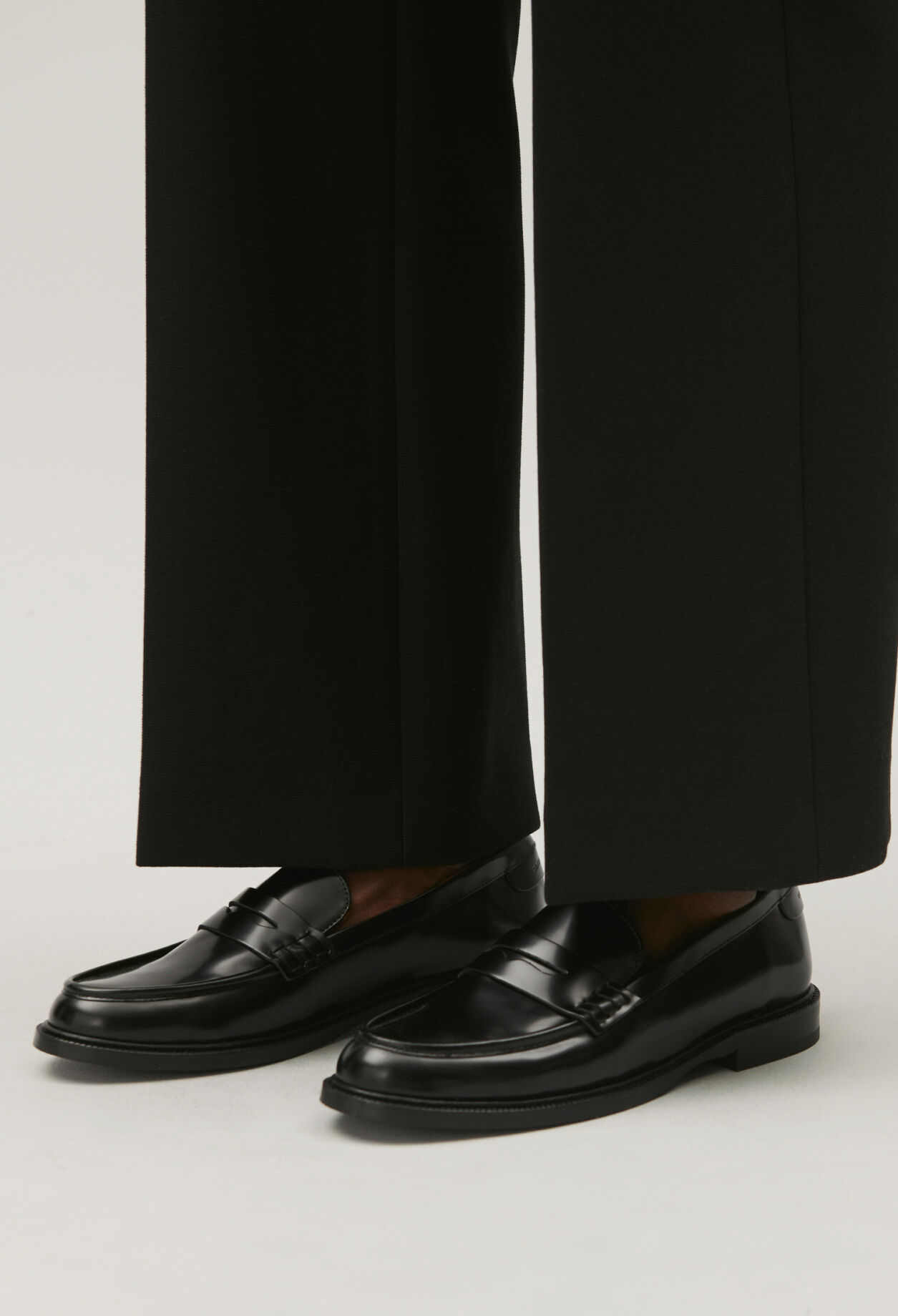 Mocasines de cuero negro