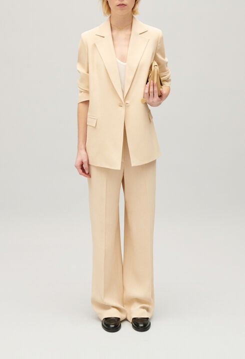 Chaqueta de traje con textura en beige