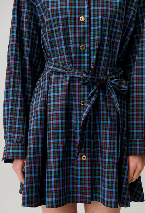 Vestido camisero algod&oacute;n entallado