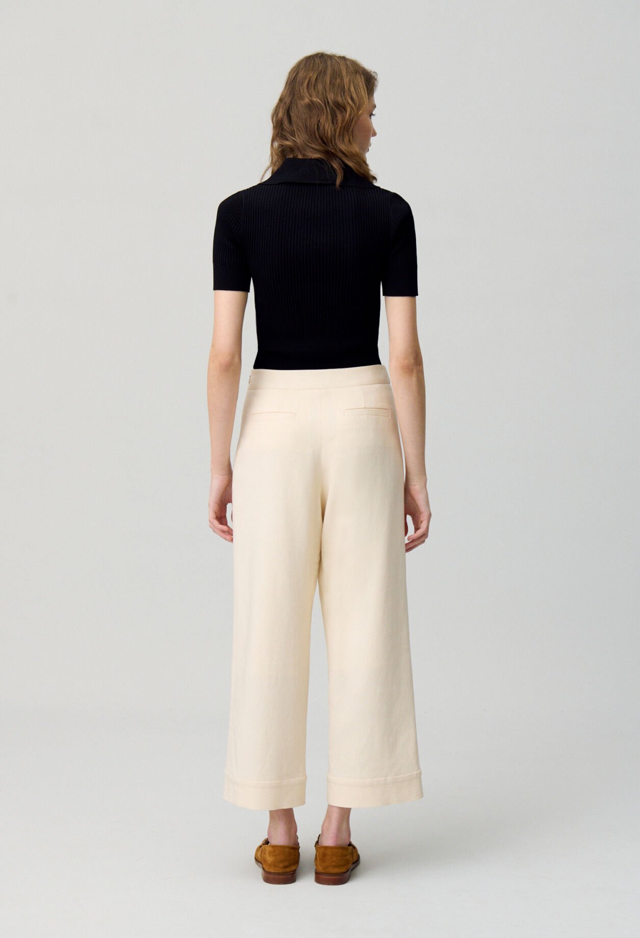 Pantalón con botones tipo pont