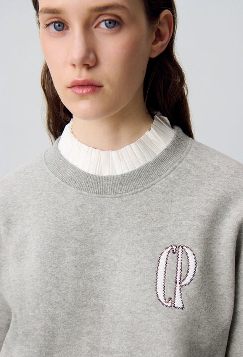 Sudadera con cuello victoriano