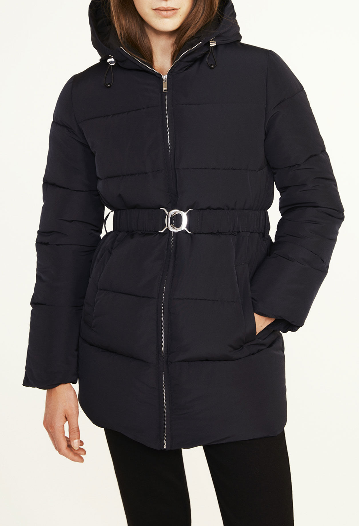 Anorak con capucha