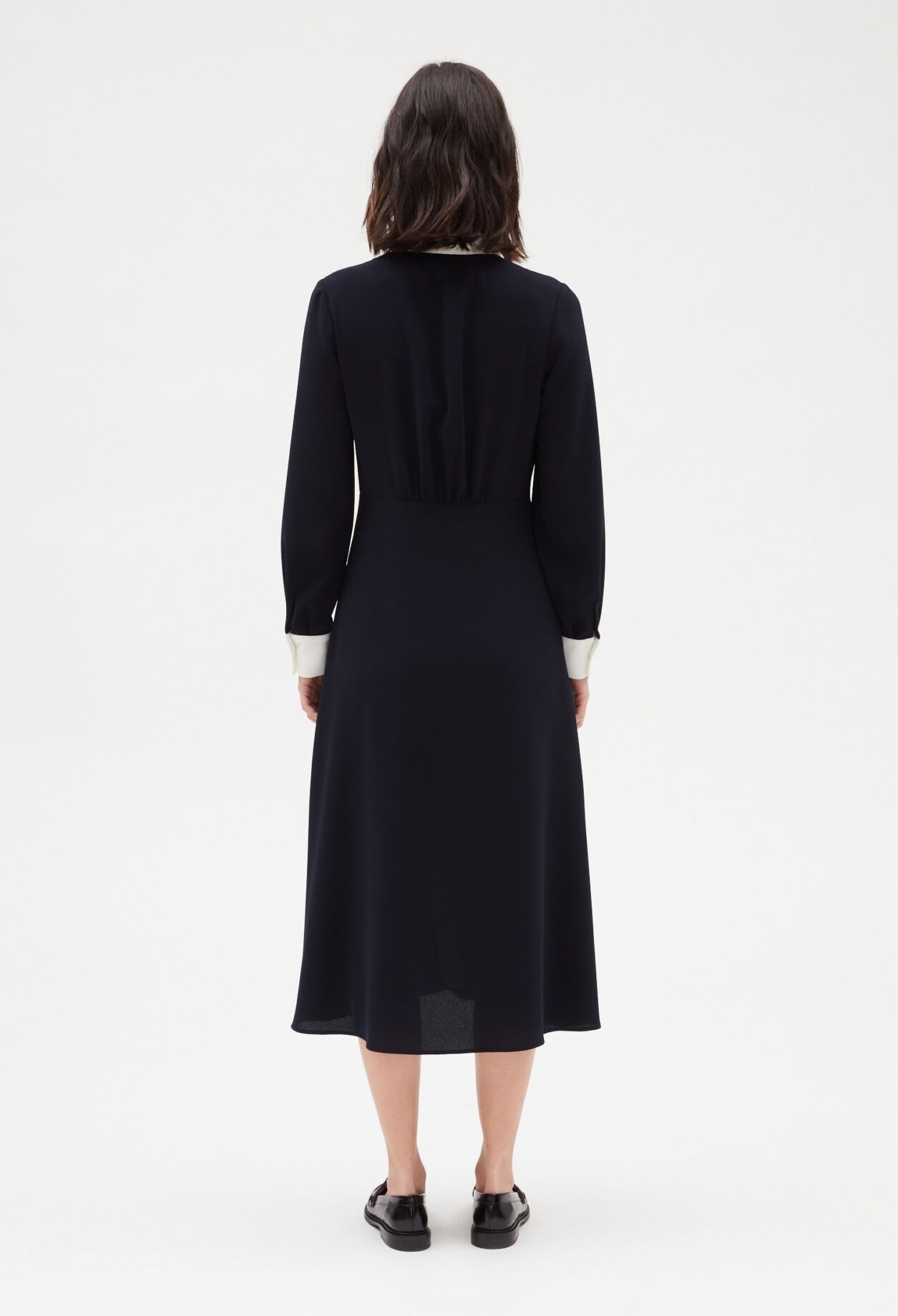Vestido midi azul marino