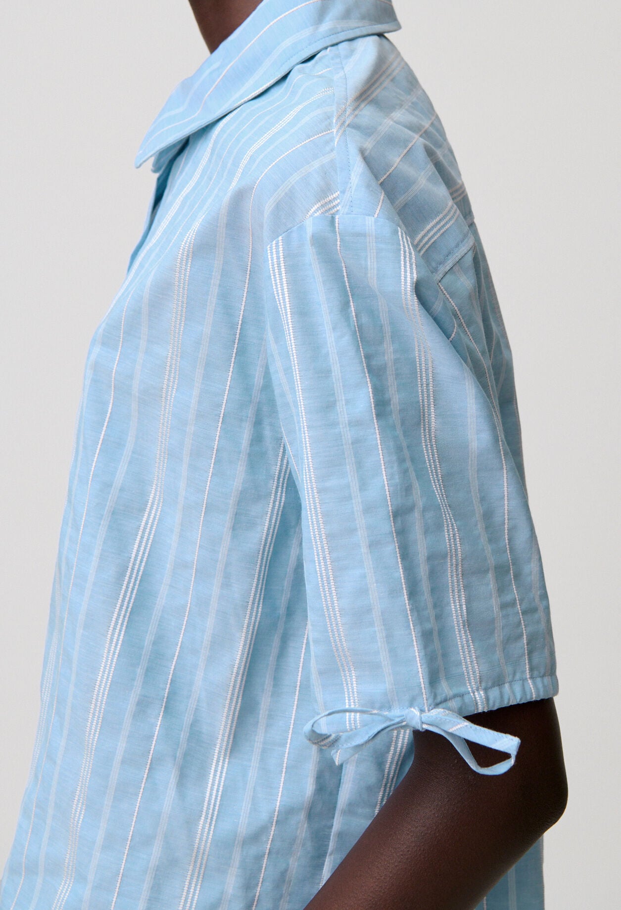 Camisa de rayas cuello Claudine