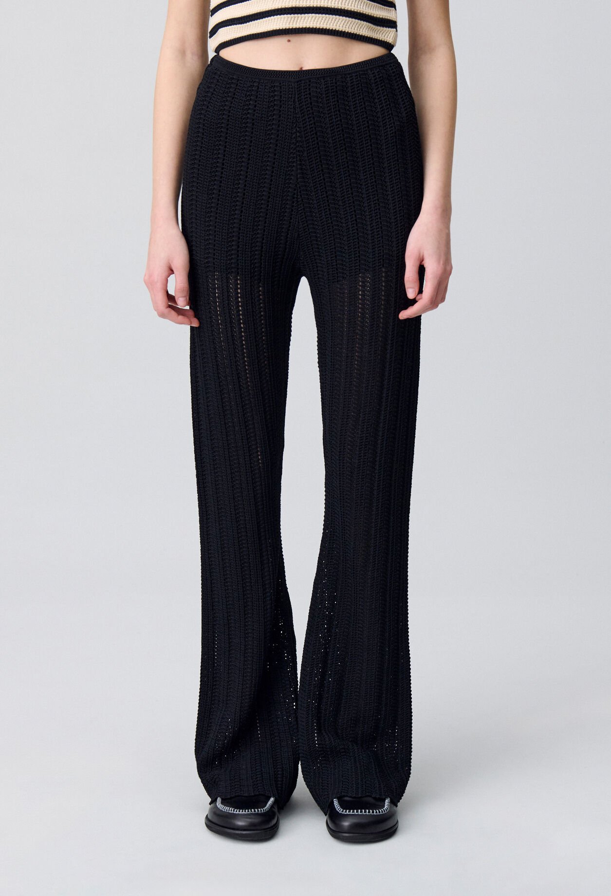 Pantalón fluido de crochet