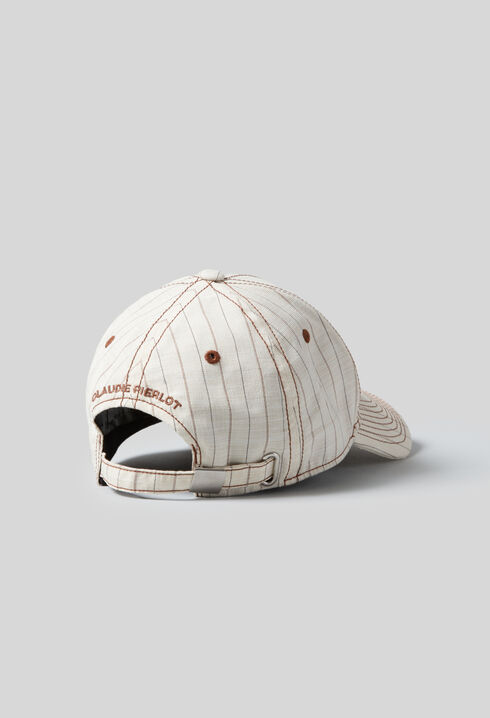 Gorra con monograma CP