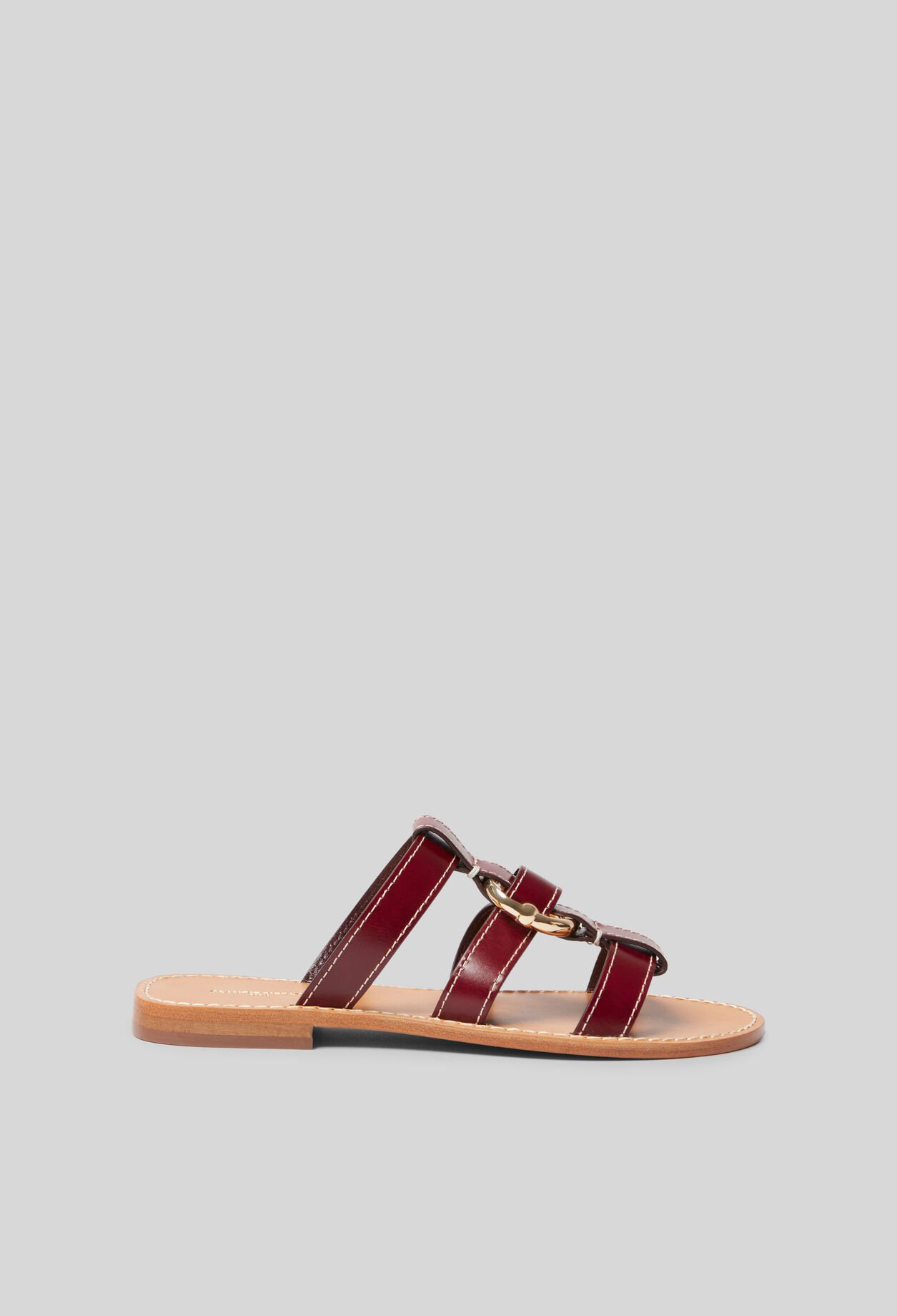 Sandalias con tiras y anillo