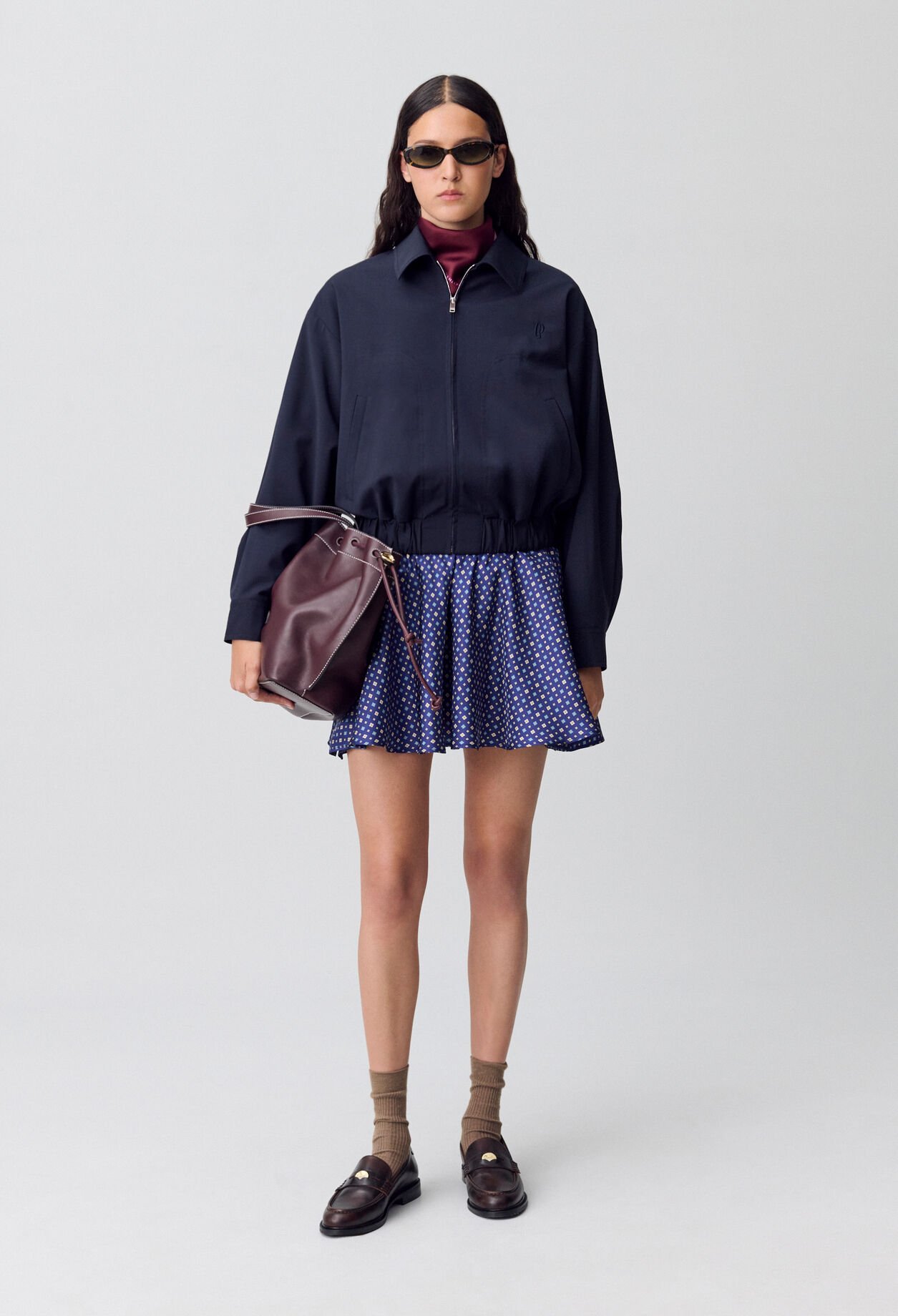 Chaqueta oversize con cremallera