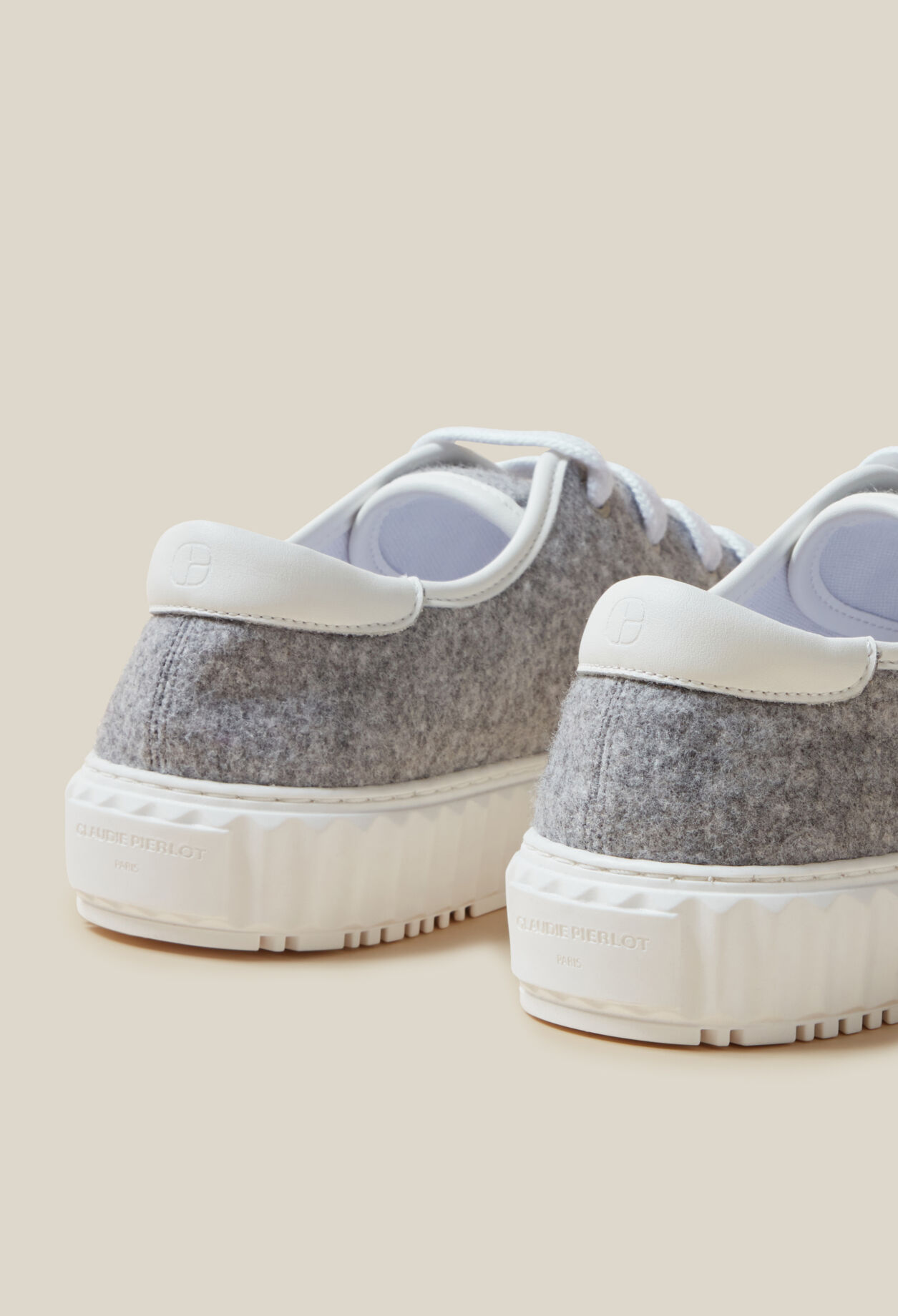 Zapatillas de fieltro gris