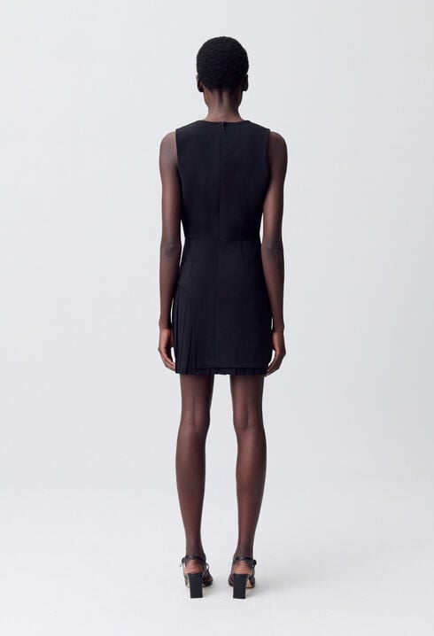 Vestido corto plisado
