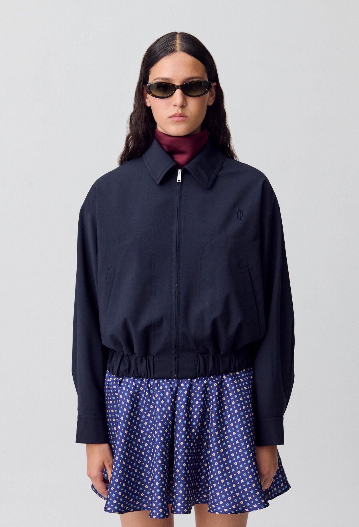 Chaqueta oversize con cremallera