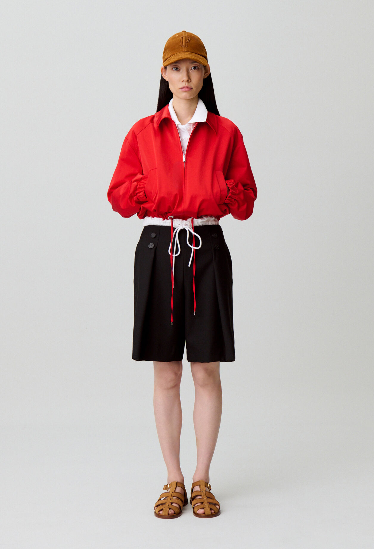 Cazadora corta satinada