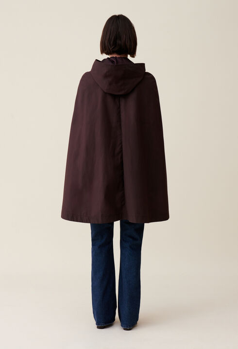 Capa capucha desmontable burdeos