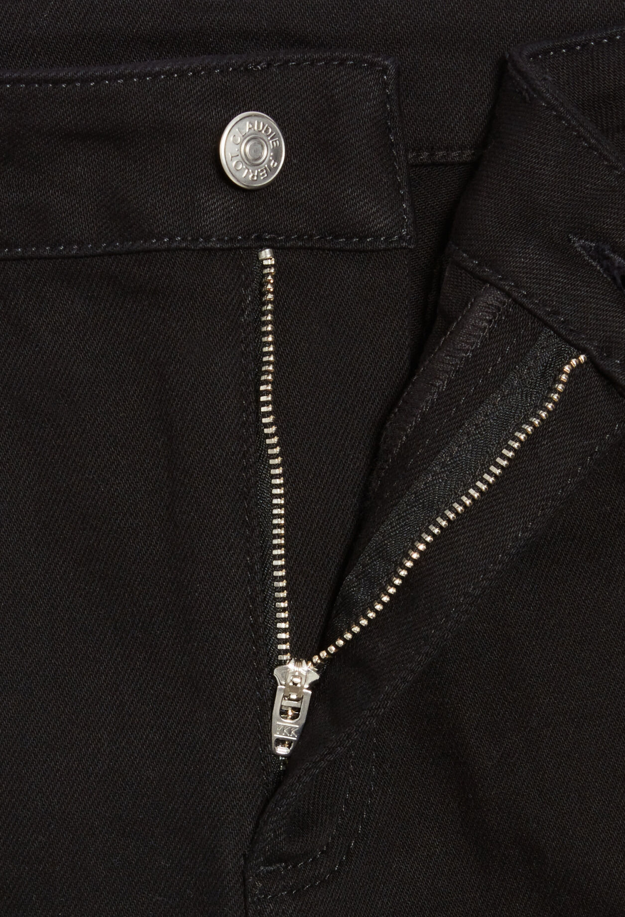 Vaquero skinny negro