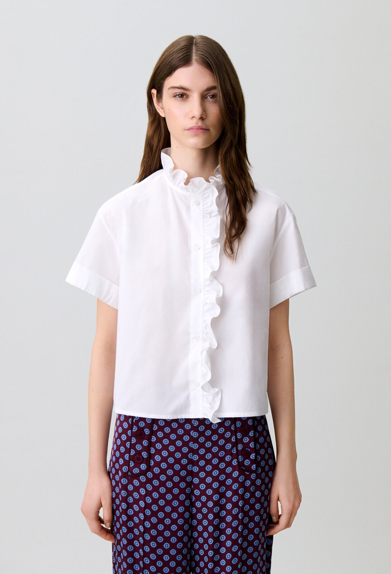 Camisa popel&iacute;n cuello victoriano
