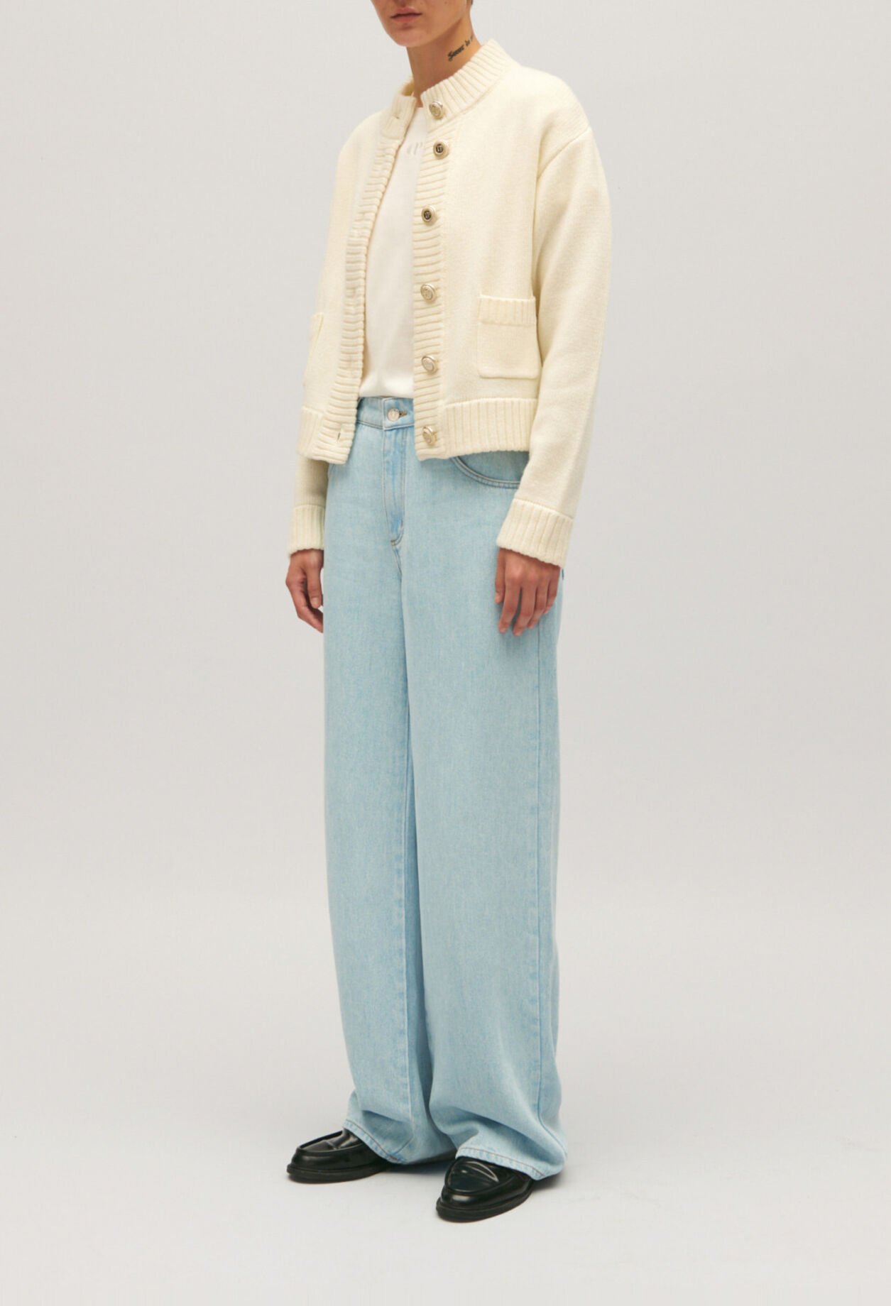 Cárdigan corto de punto grueso