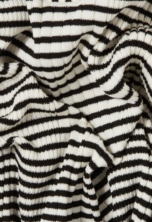 Top a rayas de manga larga