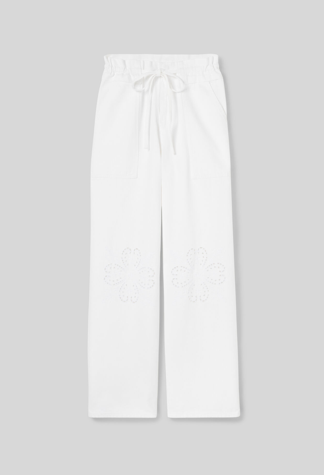 Vaqueros baggy bordados