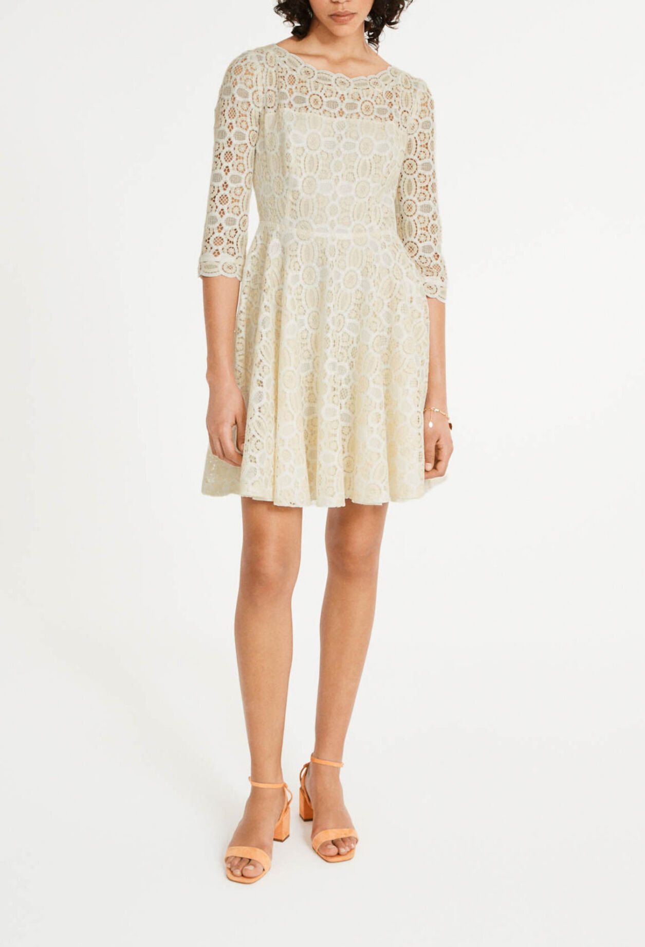 Vestido de encaje