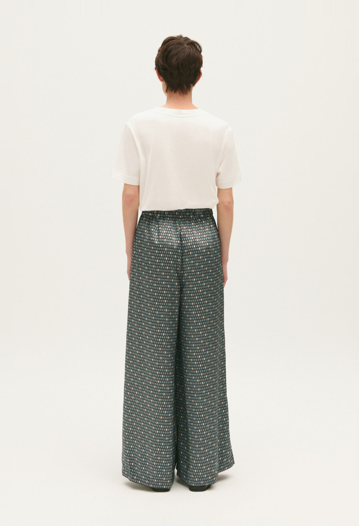 Pantalón fluido de satén