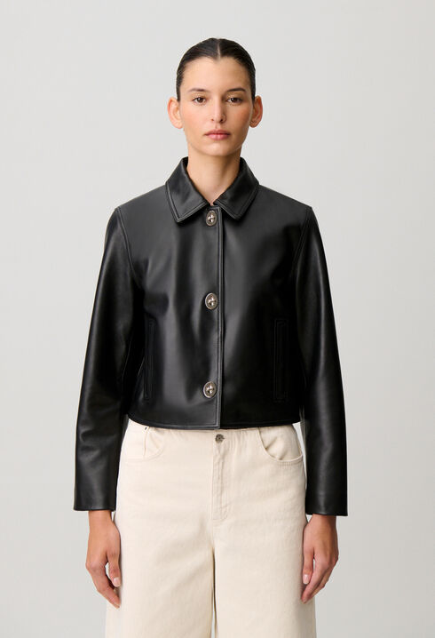 Chaqueta corta de cuero