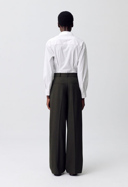 Pantalón de traje ancho