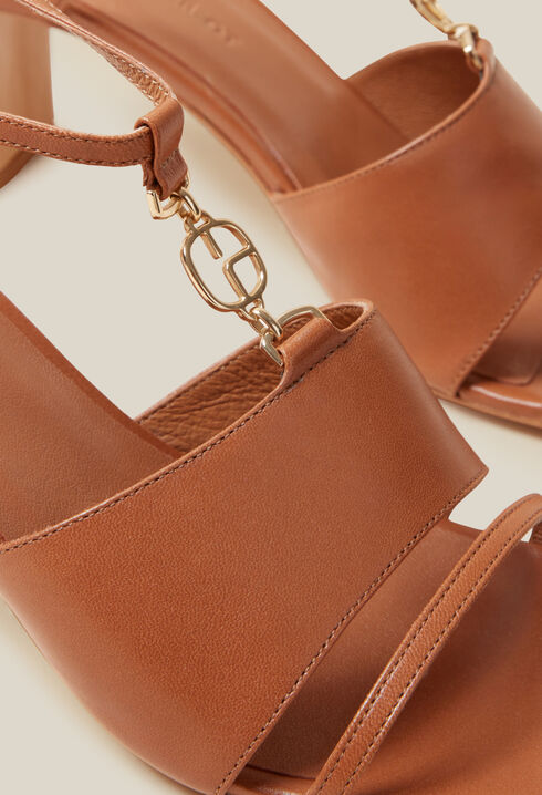 Sandalias de tacón joya CP