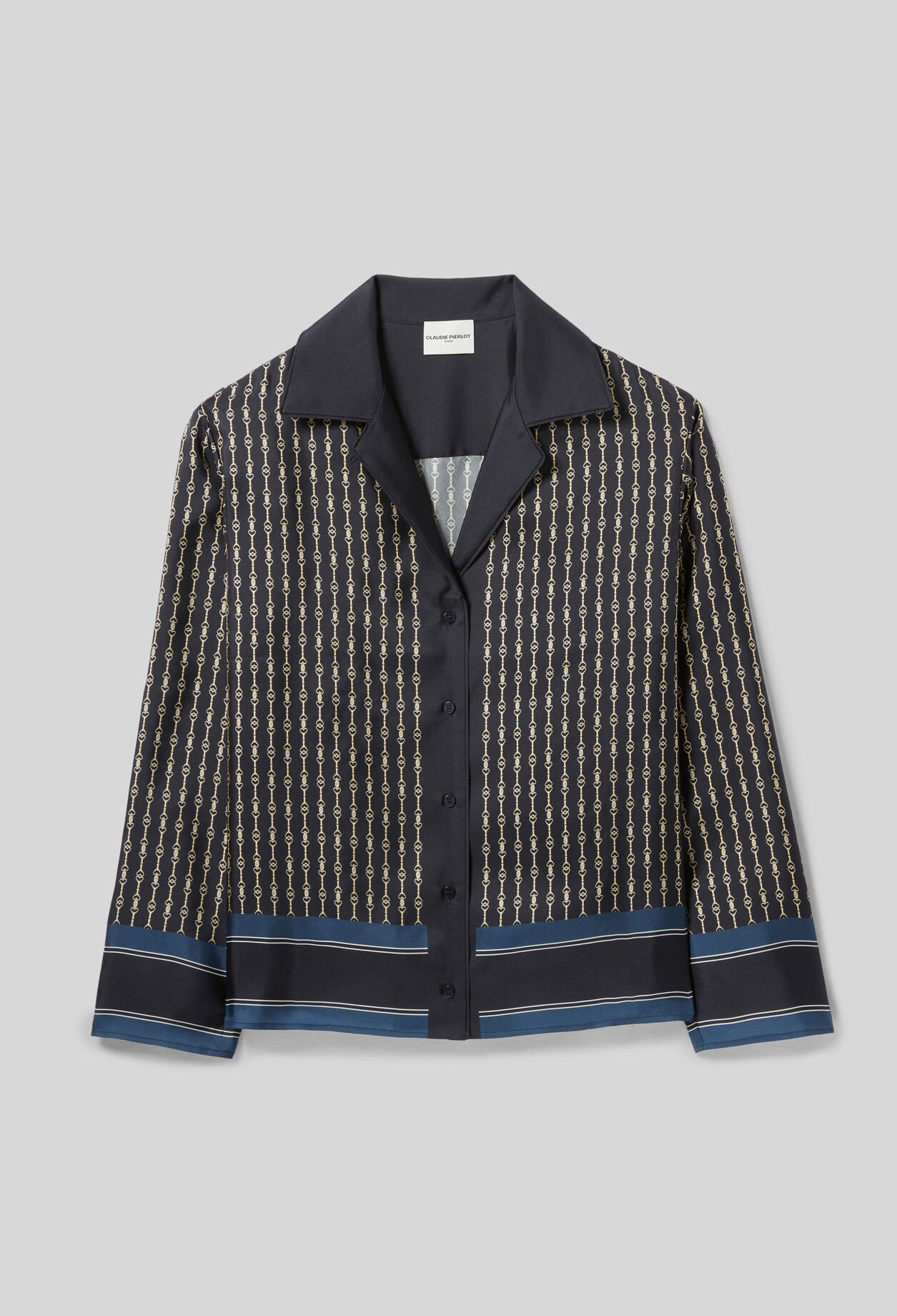 Blusa de seda fluida
