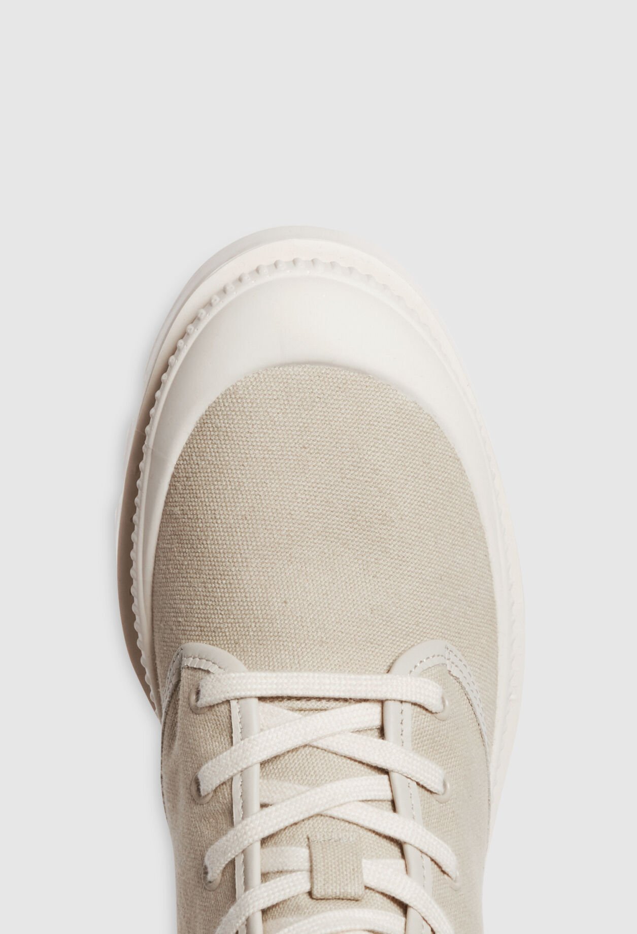 Botas dos tonos de tela