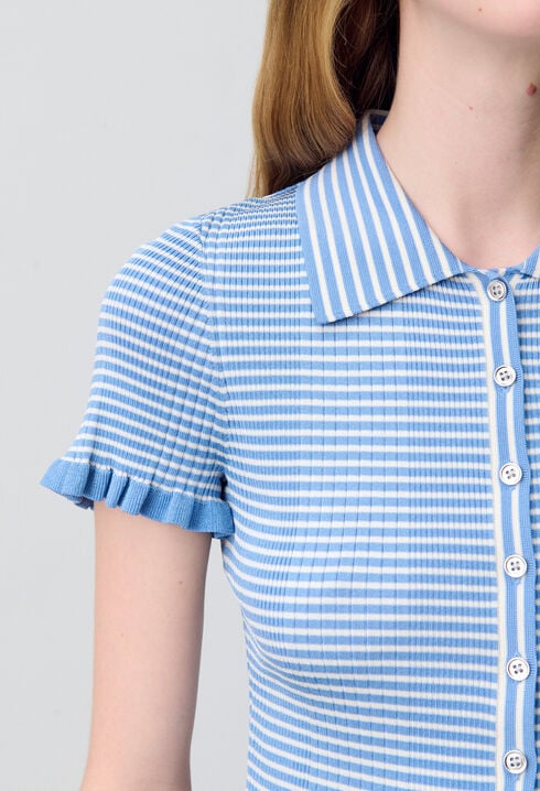 Polo de rayas abotonado