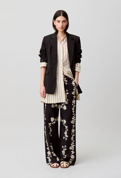 Pantal&oacute;n ancho de flores