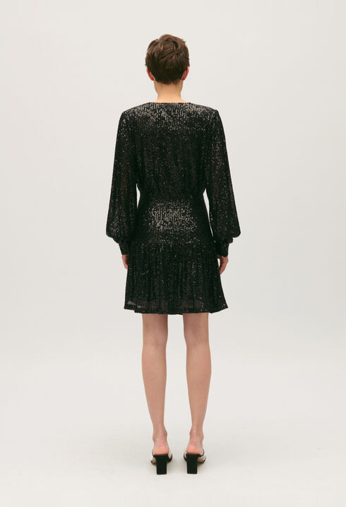 Vestido corto negro de lentejuelas