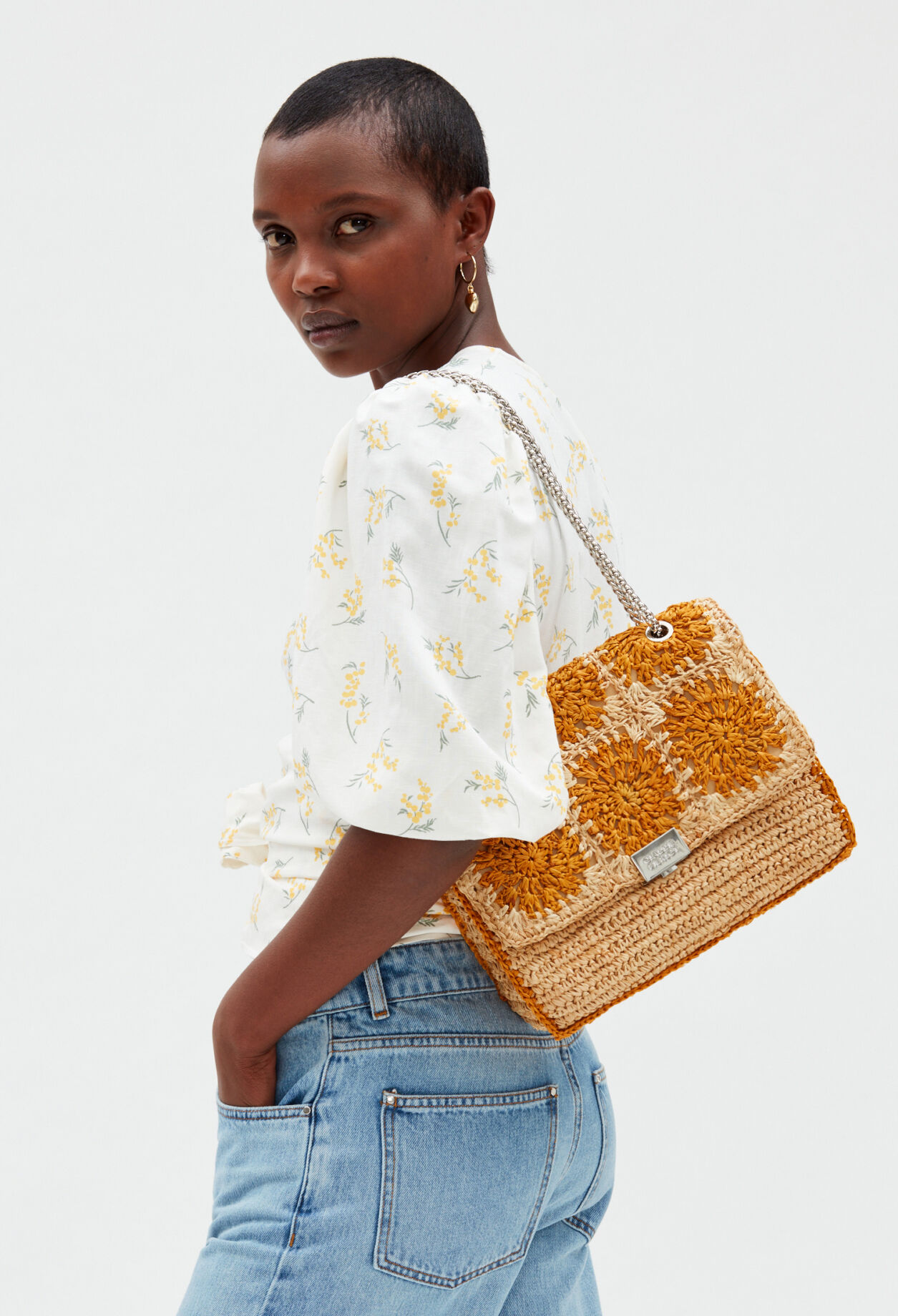Bolso de rafia mimosa