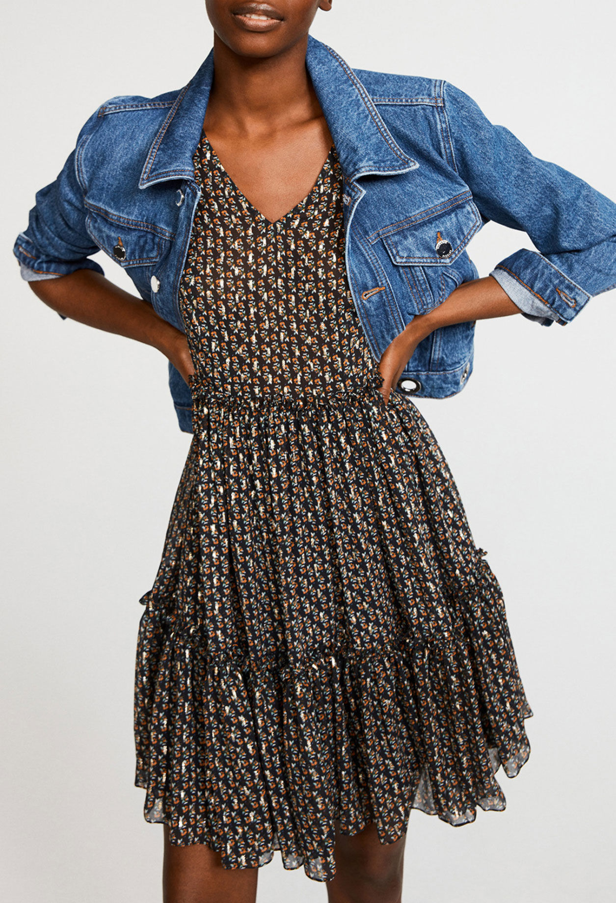 Vestido con volantes