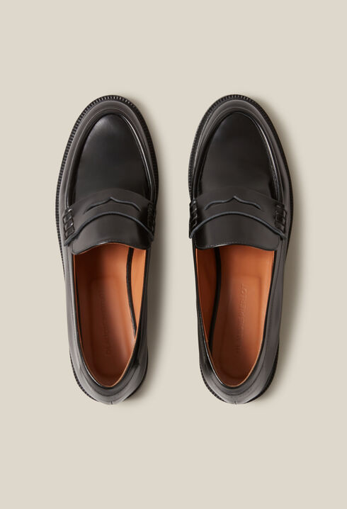 Mocasines de cuero negro